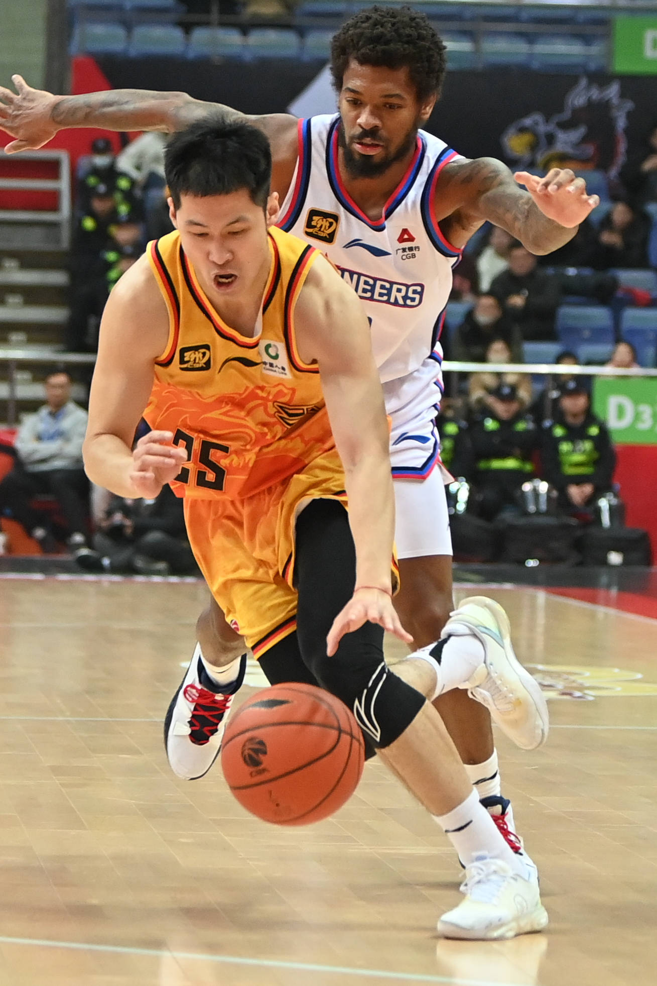 江苏肯帝亚客场失利,辽宁男篮大胜的简单介绍 江苏肯帝亚客场失利,辽宁男篮大胜的简单介绍