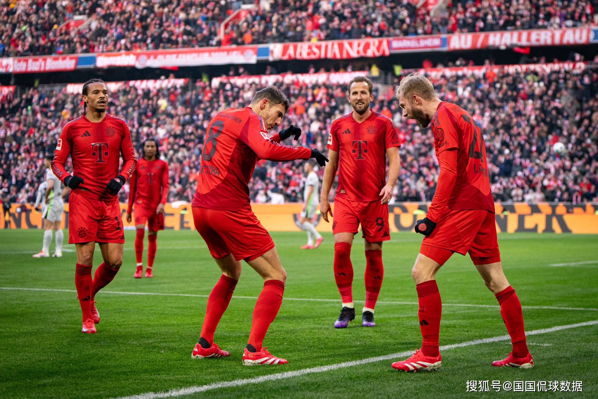 拜仁取胜晋级,闯进欧冠决赛之门! 拜仁取胜晋级,闯进欧冠决赛之门!