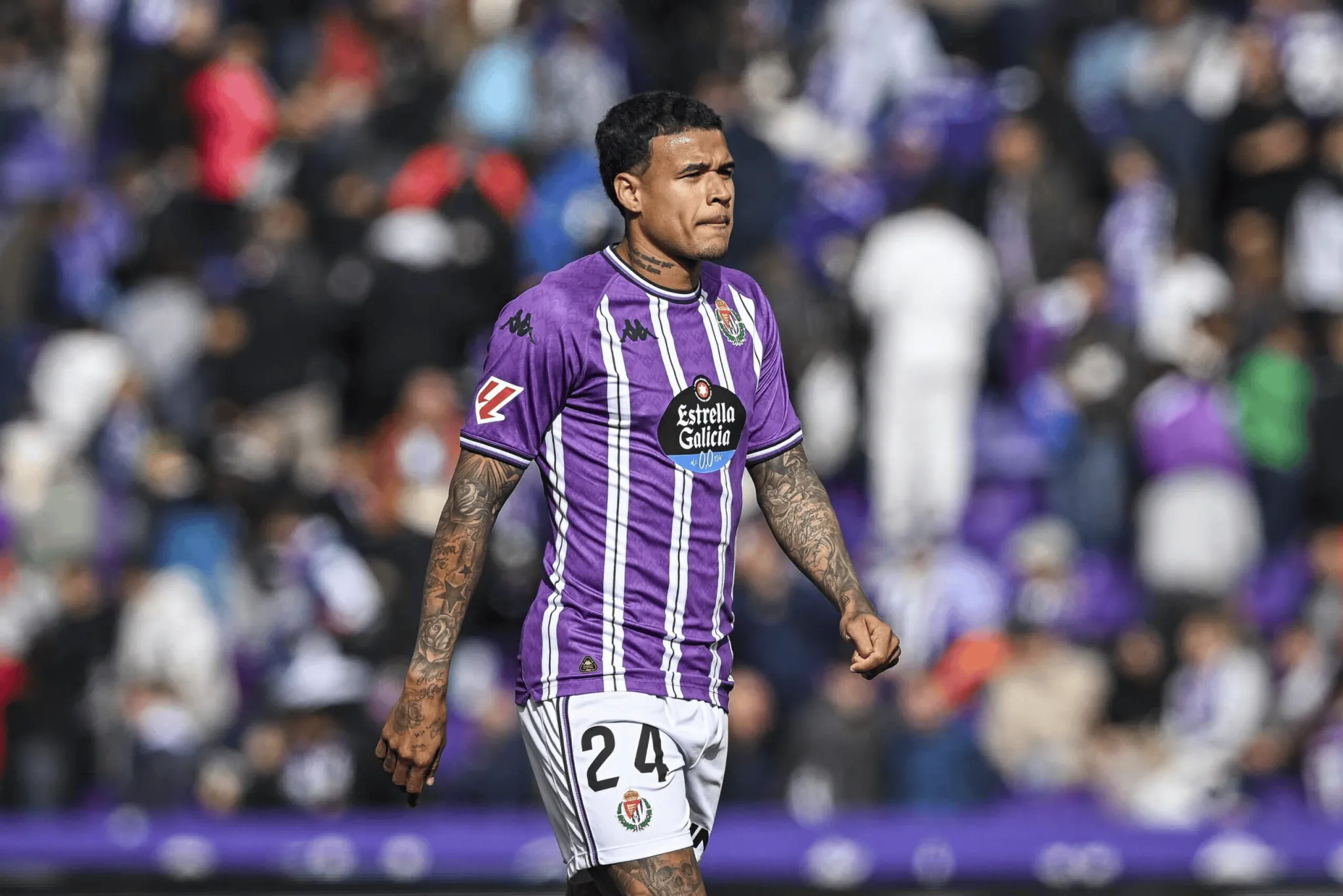 巴拉多利德客场告负,遭受挫折 巴拉多利德客场告负,遭受挫折