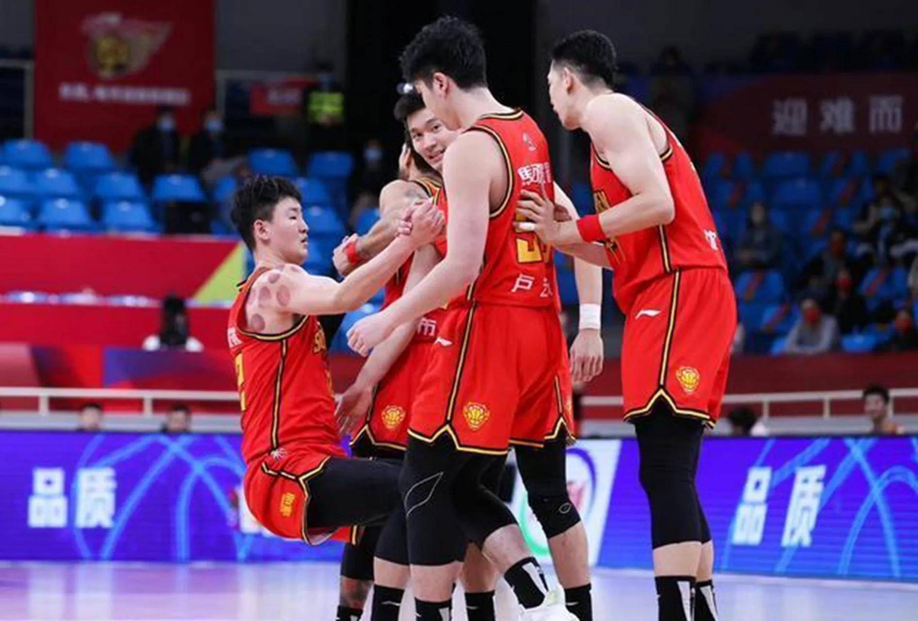 广东男篮遭遇浙江队,季后赛首轮对决引关注的简单介绍 广东男篮遭遇浙江队,季后赛首轮对决引关注的简单介绍