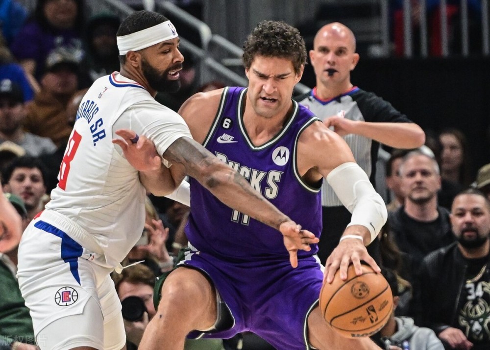 小牛主场力克国王,小卡砍下40分的简单介绍 小牛主场力克国王,小卡砍下40分的简单介绍