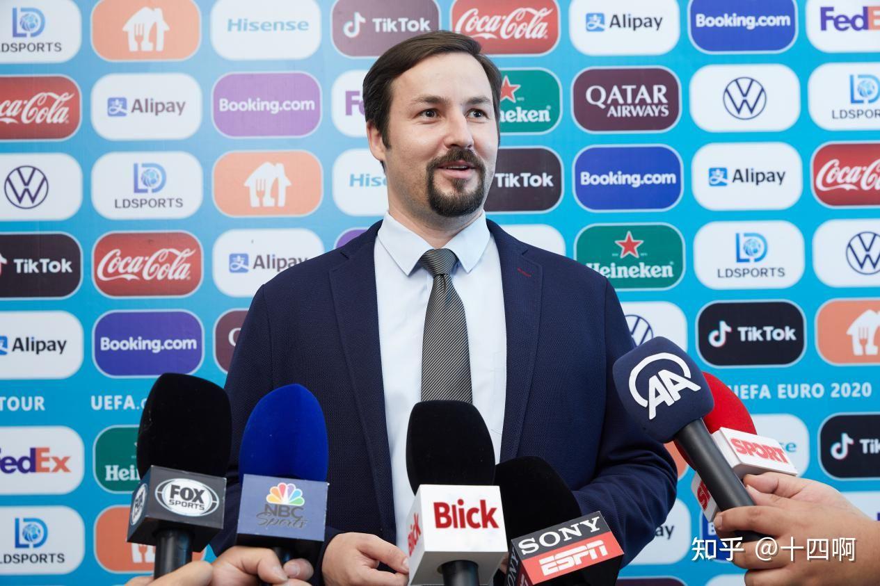 意大利豪门展现强劲实力，晋级淘汰的简单介绍